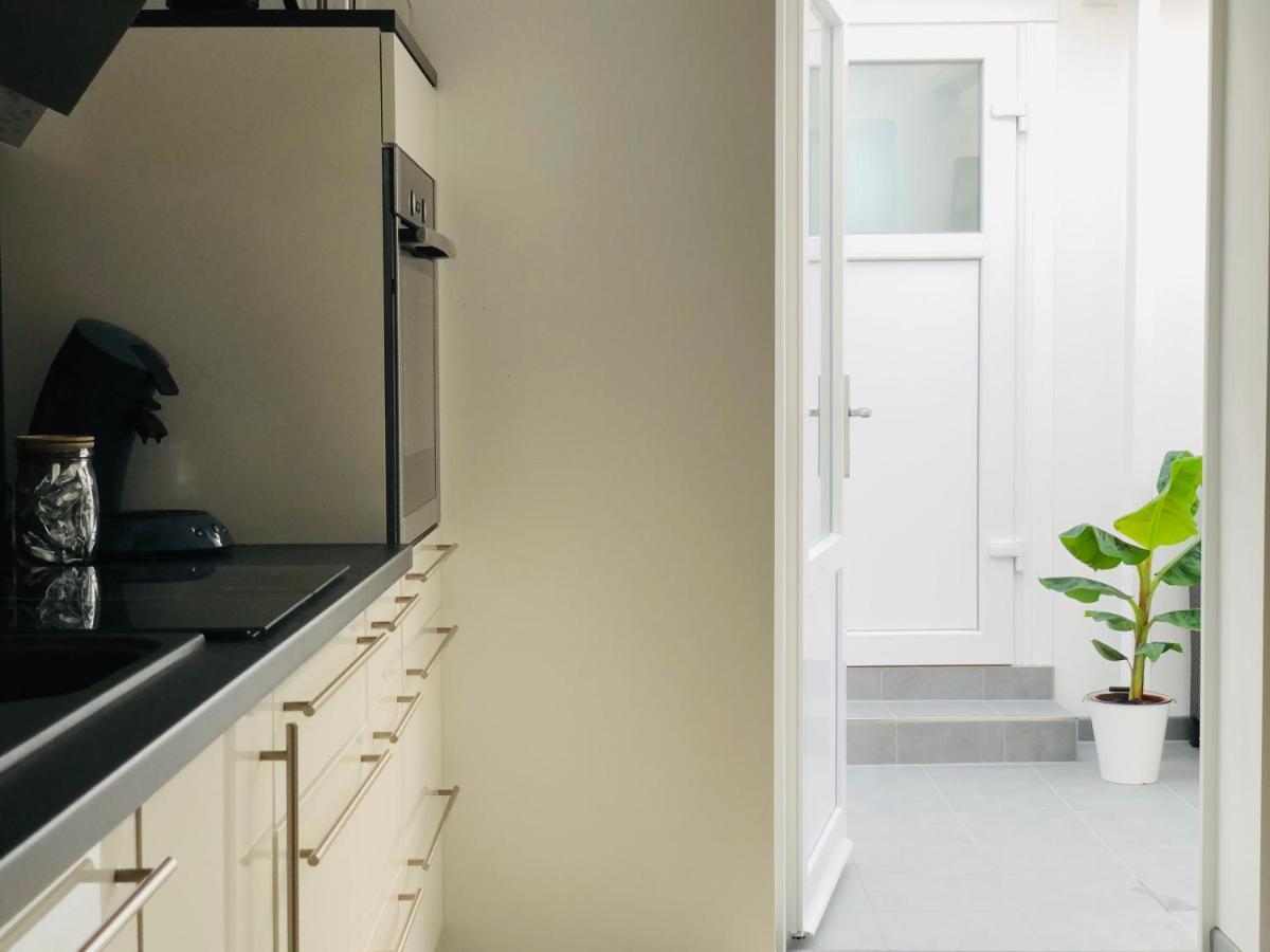 Altstadthus-Gemuetliches Ferienhaus Mit Gaertchen Friedrichstadt Exterior foto